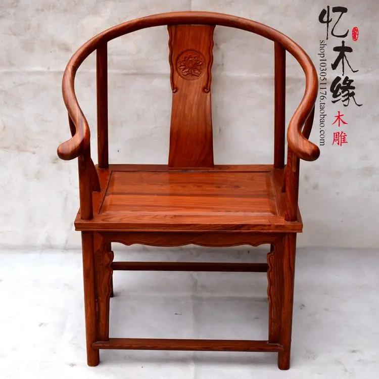 Рисунок 4 - Мебель из красного дерева