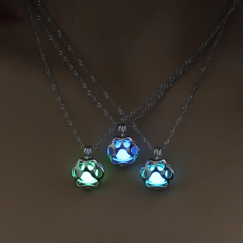 

2019 Glow in the Dark Necklace Cute Luminous Pendant Necklaces Silver Chain Pendant Necklace Jewelry