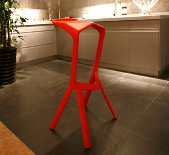 Классический Современный Дизайн Пластиковый Штабелируемый барный стул Миура стул для кафе Лофт Модный популярный кухонный комн счетчик табурет 2 шт