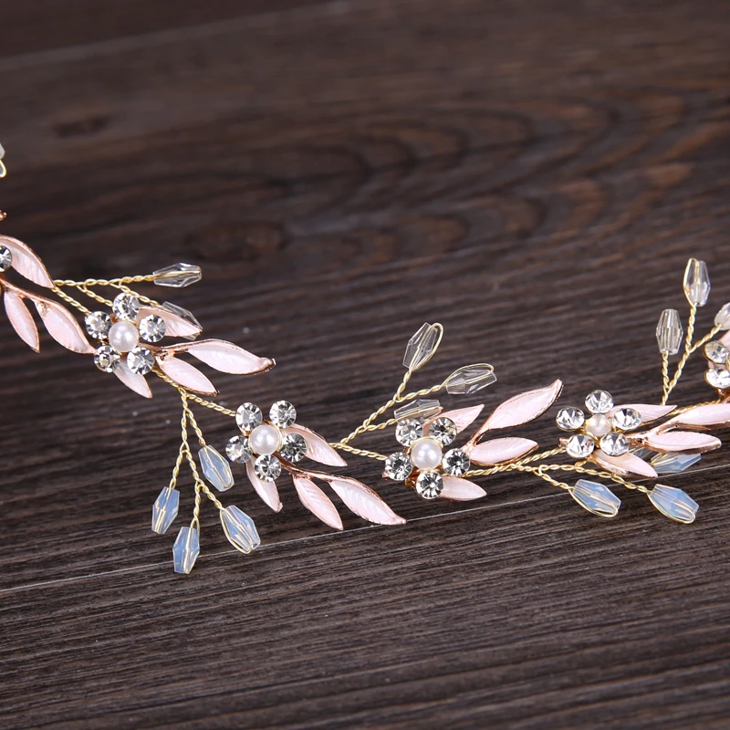 Elegant-Crystal-Flower-Wedding-Headpieces-Bridal-Hair-Vine-Accessories-Handmade-Gold-Pearl-Crystal-Headband-tiara-Hair (1)