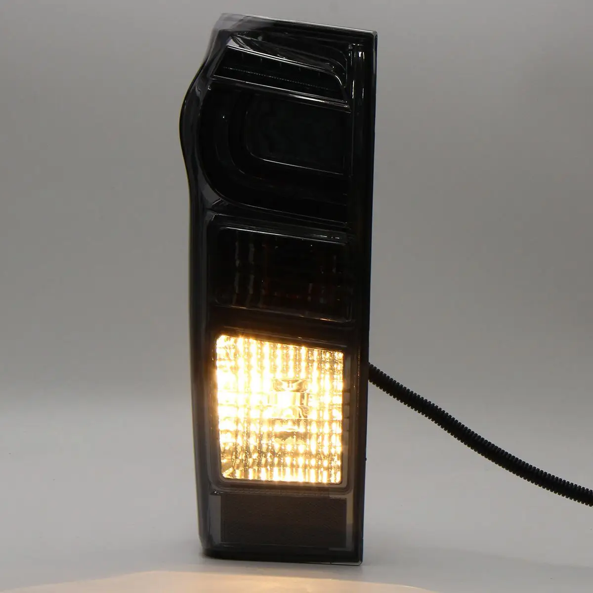 Светодиодный задний фонарь светильник задний тормоз лампа левой и правой стороны для Isuzu DMax D-Max рабочими электрическими схемами- 8961253983 898125393 w/провода Хар
