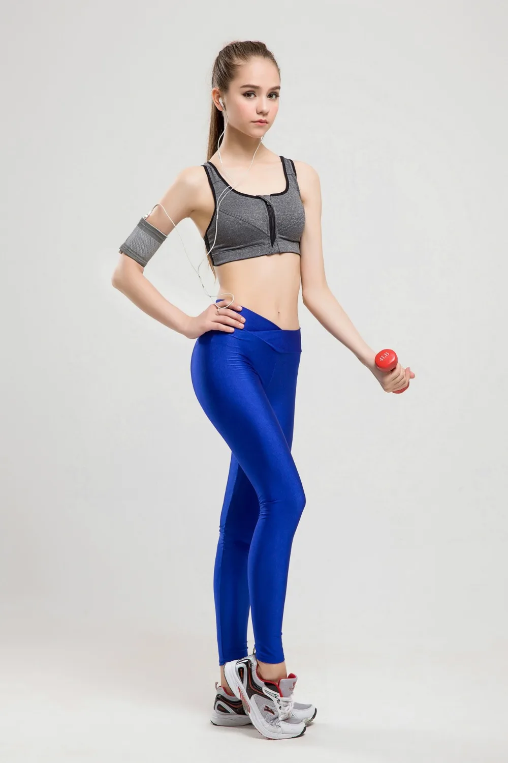 2268406581_950613593