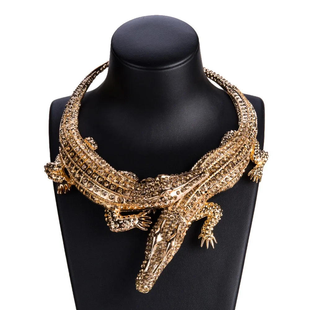 

New Design Exaggerated Punk Full Rhinestone Crocodile Necklace for Women Fashion Trend Statement Necklace Collar Bijoux