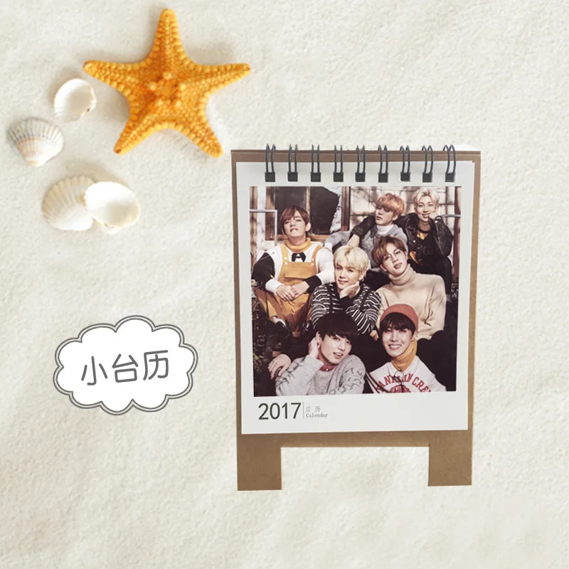 БЦ Bangtan мальчиков Таблица ежедневнике 2017 календарь calendrier Настольный календарь K-поп-обратите внимание на фото открытка EXO