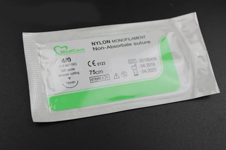 

Dental Nylon Suture Monofilament Sterile 4/0 Circle Reverse Needle 12PCS/BOX