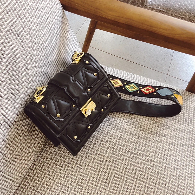 TekiEssica/Винтажные кожаные сумочки с заклепками и широким ремнем на цепочке; маленькие Дизайнерские Сумочки; женские сумочки; Женская мини-сумка через плечо с клапаном