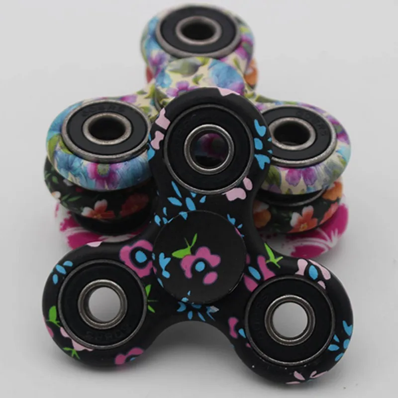 2017 New Spinning Top Tri Hand Spinner Finger Tri-Spinner Plastic Gyroscope Classic Beyblades Fidget Cube Relieve StressL55 2017 New Spinning Top Tri Hand Spinner Finger Tri-Spinner Plastic Gyroscope Classic Beyblades Fidget Cube Relieve StressL55