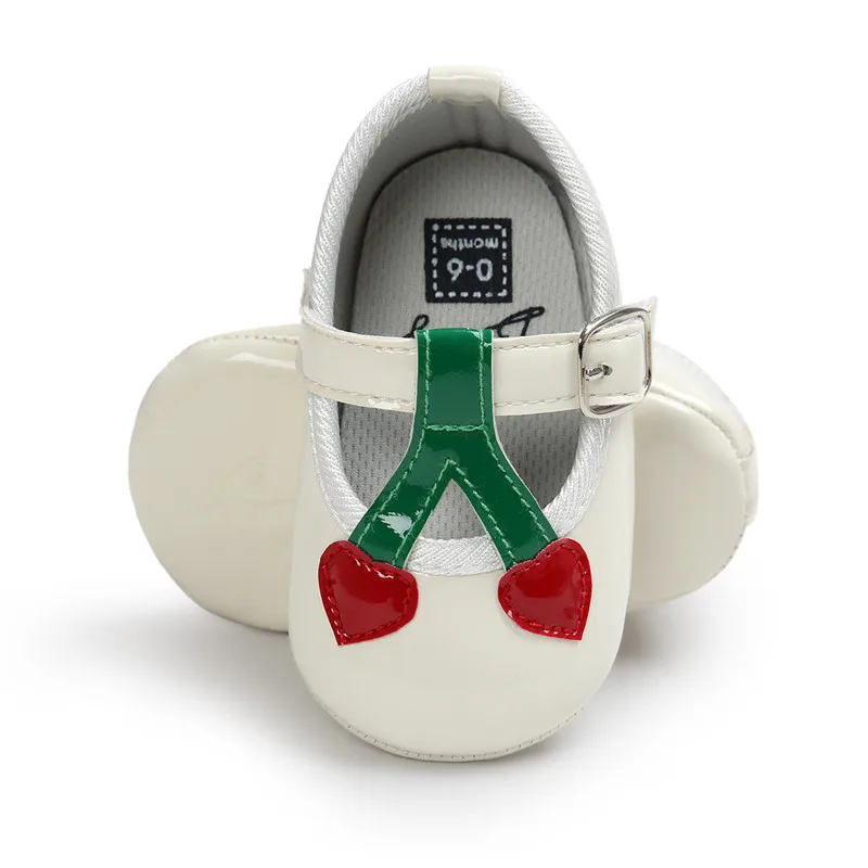 

New Design Prewalkers Baby Girl Shoes Bling Solid Style Heart Pattern Hook & Loop Soft Sole Baby Shoes for 0-18 Months