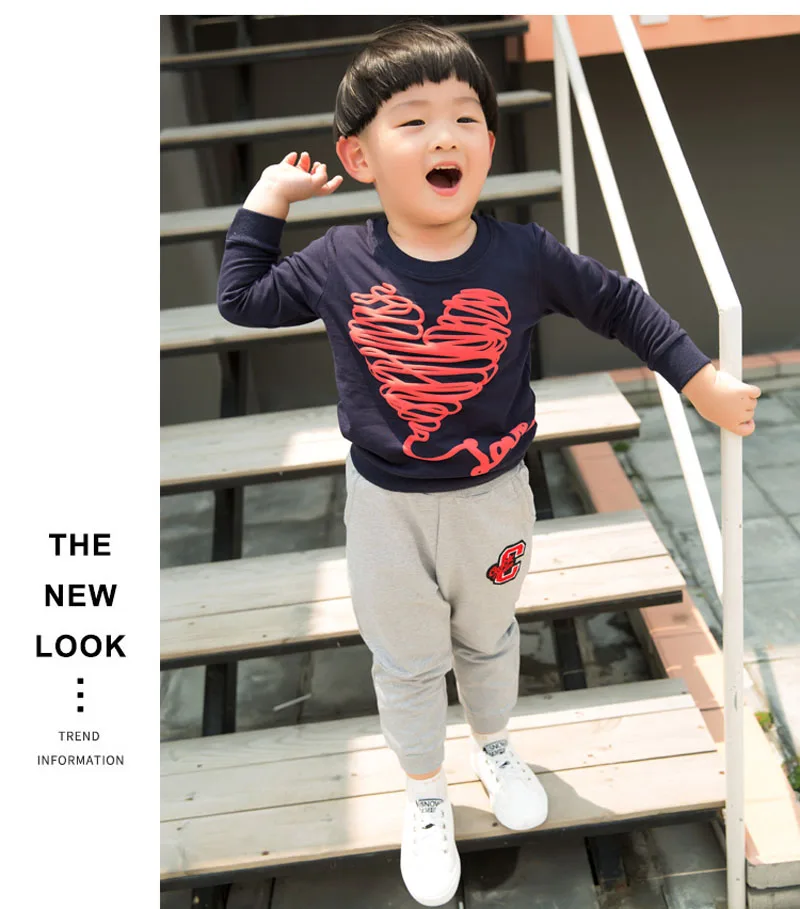 Excellent Family Clothing 2019 Autumn Mother Daughter Father Boy Clothes set Family Matching Outfits Cotton LOVE Shirt Pants Family Look 8 Excellent Family Clothing 2019 Autumn Mother Daughter Father Boy Clothes set Family Matching Outfits Cotton LOVE Shirt Pants Family Look 8