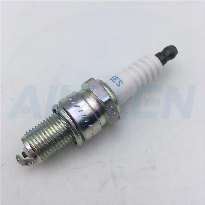 NGK BPR6ES 7822 (4)