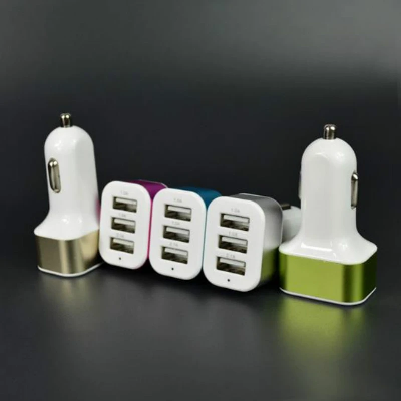 Тройное универсальное автомобильное зарядное устройство USB 3 портовое адаптер 2 А