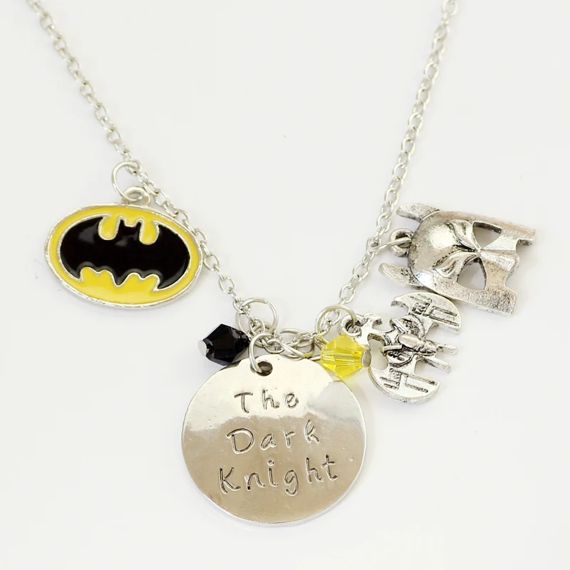 

The Batman Necklace the dark knight Quinn Batman Mask Manual Lettering Crystal Balls Necklace Halloween Gift For Men