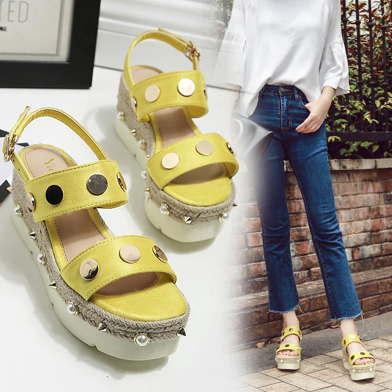 

2019 Sandals Comfort Shoes For Women Espadrilles Platform All-Match High Heels Muffins shoe Suit Female Beige Clogs Wedge