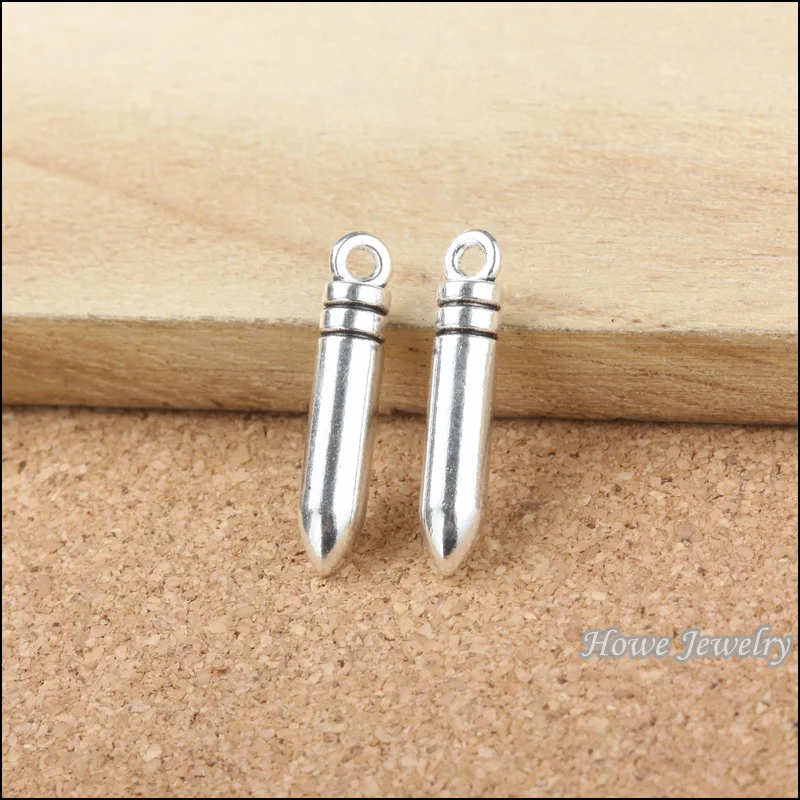 Wholesale 80pcs Skeleton Hand Antique Silver Charms Pendants DIY Jewelry Finding