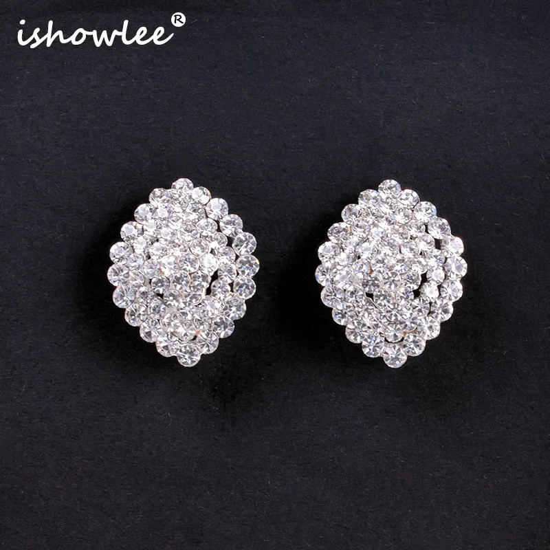 

ISHOWLEE Luxury Pave Setting Wedding Studs Earrings for Women Rhinestones 2019 Fashion Earrings Korean Style Bride Jewelry esc09