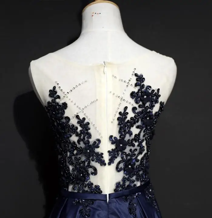 VENSANAC 2018 Vintage Sheer O Neck Crystals Long A Line Evening Dresses Party Lace Embroidery Sash Sweep Train Prom Gowns