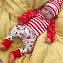 Рождественский комплект одежды из 3 предметов для маленьких мальчиков и девочек, топы в полоску с рисунком оленя+ штаны+ шапочка, комплект одежды, праздничная одежда