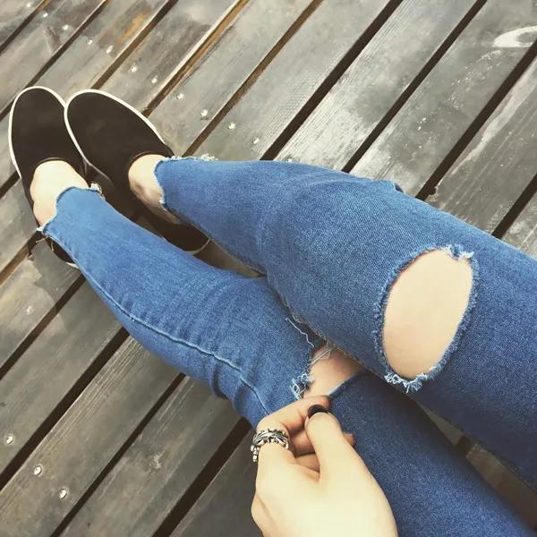 Women High Waist Jeans Hot Sale Hole Ripped Jeans 2017 New Skinny Blue Pencil Pants Cool