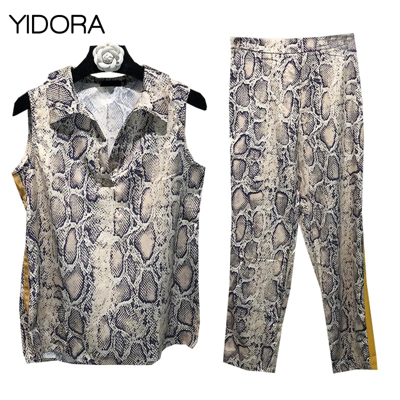 

Fall 2018 New Women V-neck Flowing Sleeveless Snakeskin Print Top + Matching Trousers 2 Piece Set Features Contrast Side Stripe
