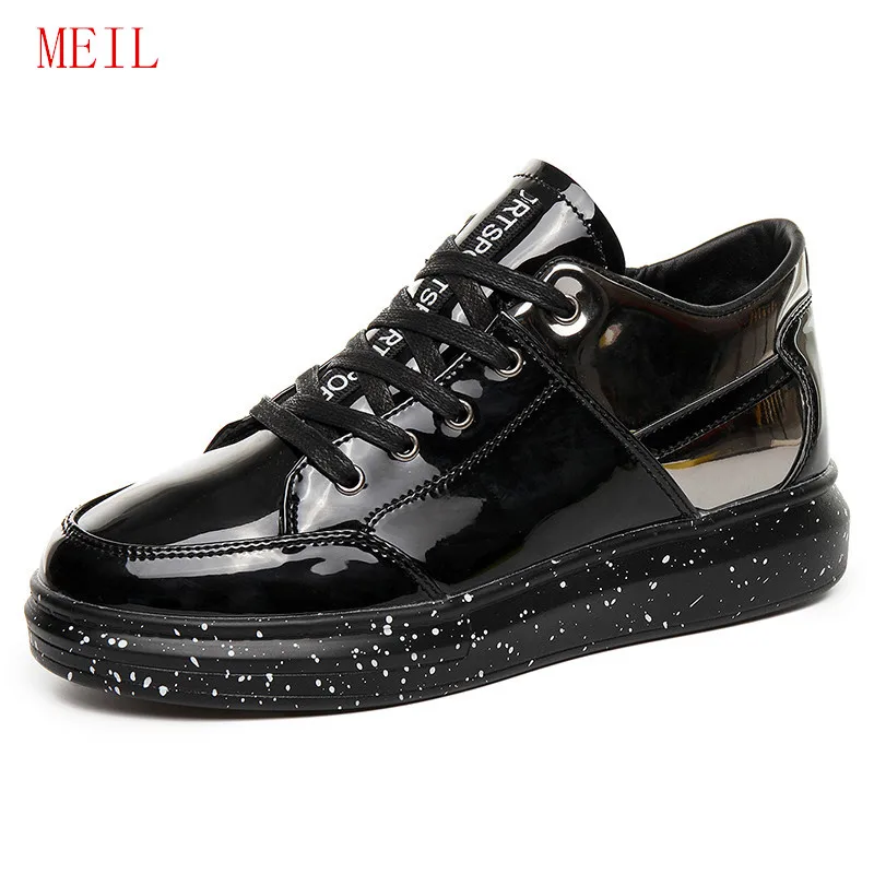 

Black Lightweight Trainers Platform Sneakers Men Casual Shoes Lace Up Patent Leather Shoes Men Zapatillas Hombre Chaussure Homme