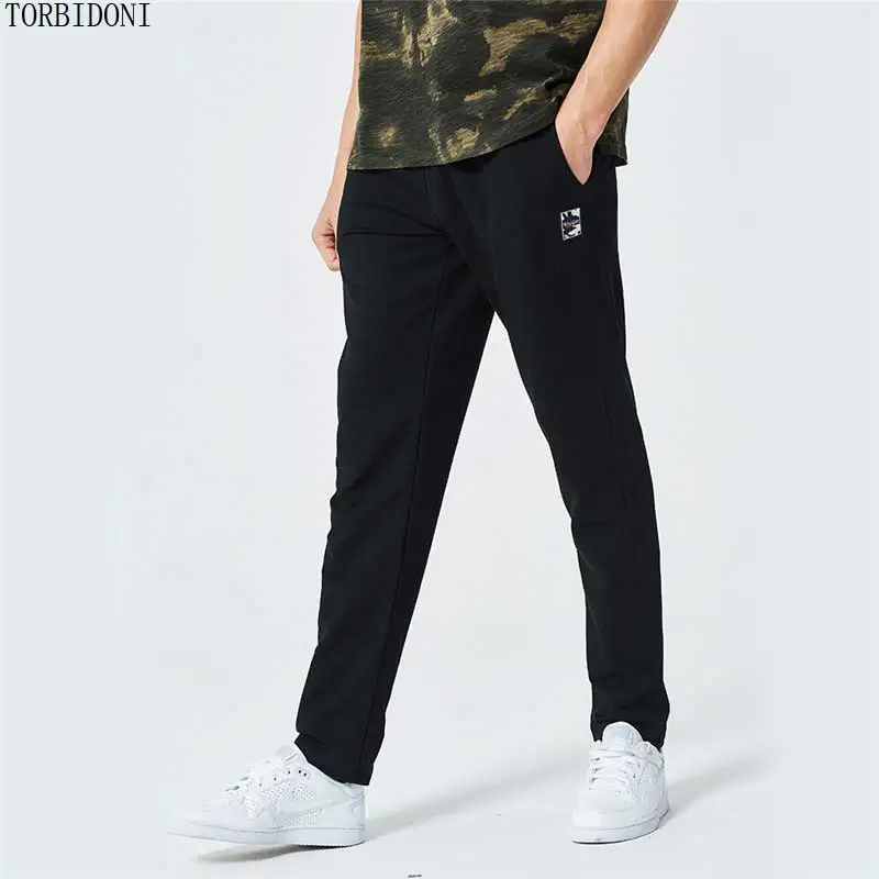 mens straight joggers