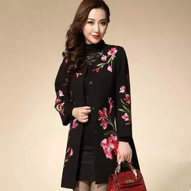 

plus Size Women 2018 Fall Winter Mother Sequins Embroidery Woolen Overcoat Fashion Elegant Women Long Coat