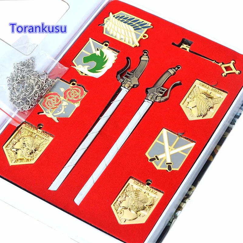 Attack On Titans Badge Weapon Keychain Set Toy Zinc Alloys Golden Pendan Key Chain Shingeki No Kyojin Action Figures Toys Model
