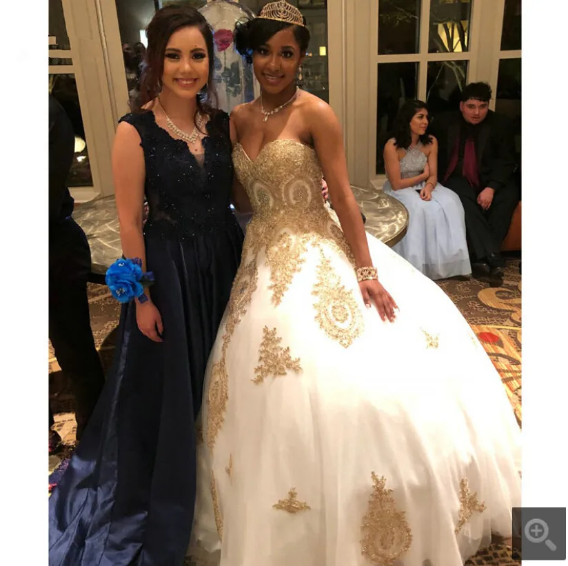 

2019 Robe de mariage white gold lace appliques beaded wedding dress strapless sweetheart neckline real picture corset bride gown