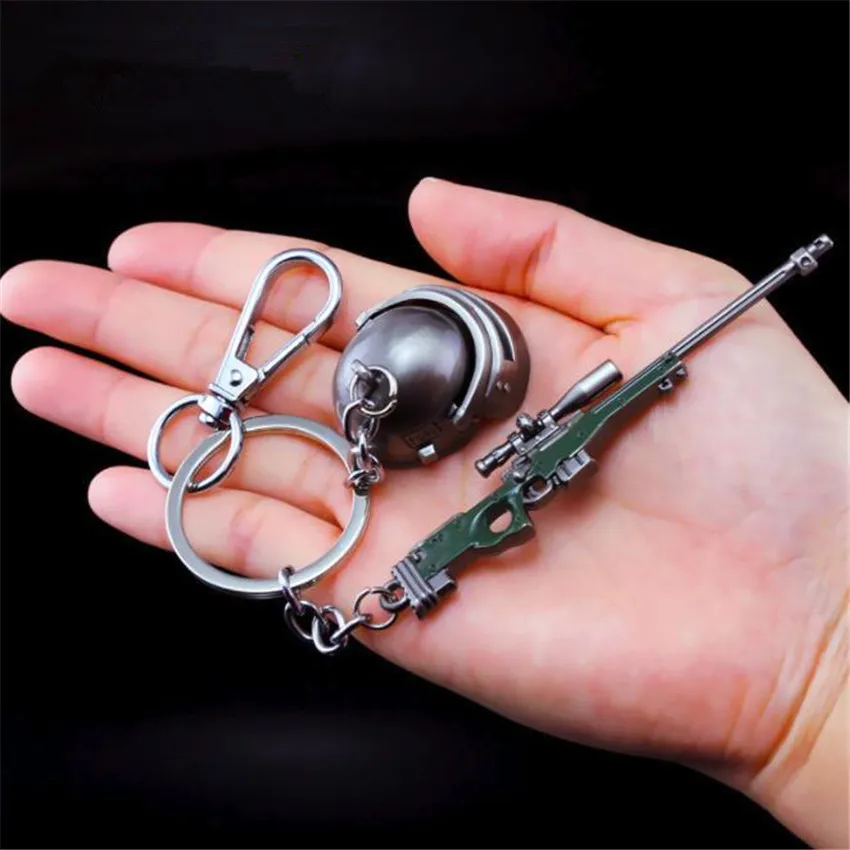 

Game PUBG Pan Helmet 98K AWM Key Chain Keychain Playerunknown's Battlegrounds Weapon Cosplay Props Alloy Armor Model