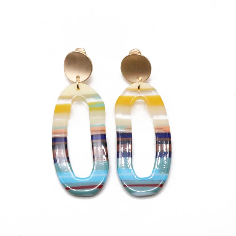 

Free Shipping Sweet Mixed Color Resin Geometric Clip Earring