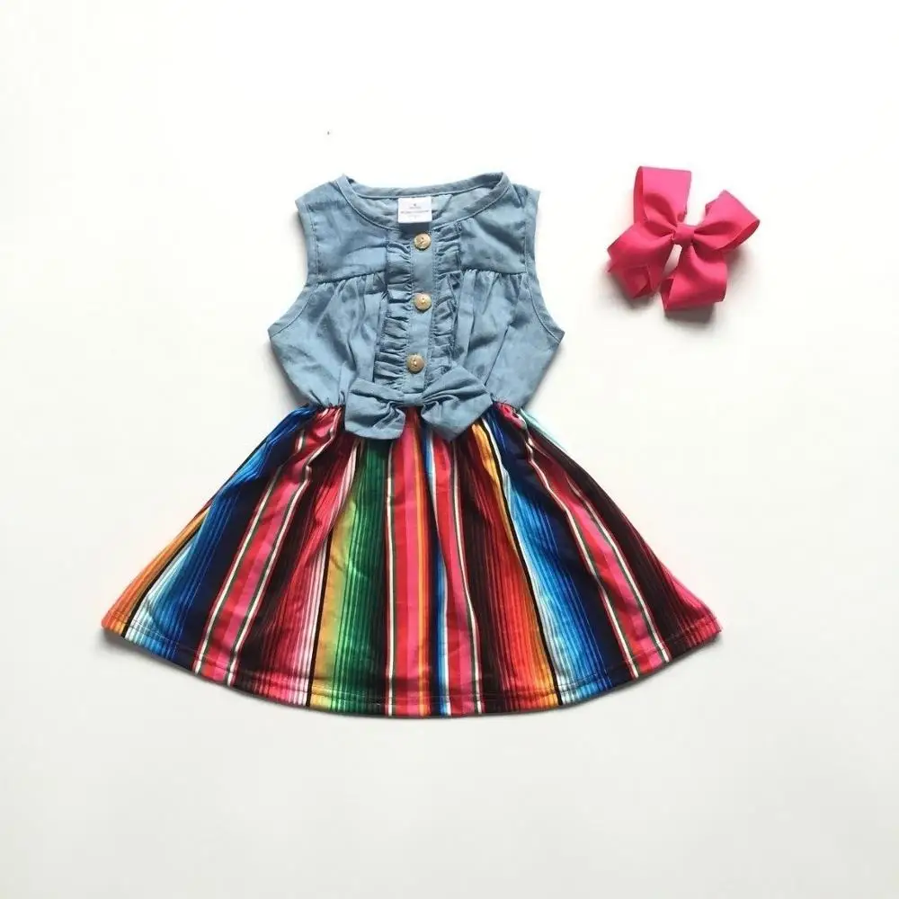 Baratos Bebé niñas verano vestido de falda de rayas bebé niñas de barras de color de vestido con arco