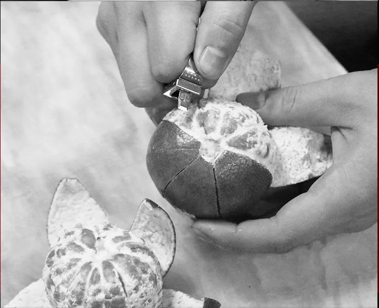 Zodiac series pattern finger blade self-protection ring protective blade self-protection product female concealed weapon self-pr Zodiac series pattern finger blade self-protection ring protective blade self-protection product female concealed weapon self-pr