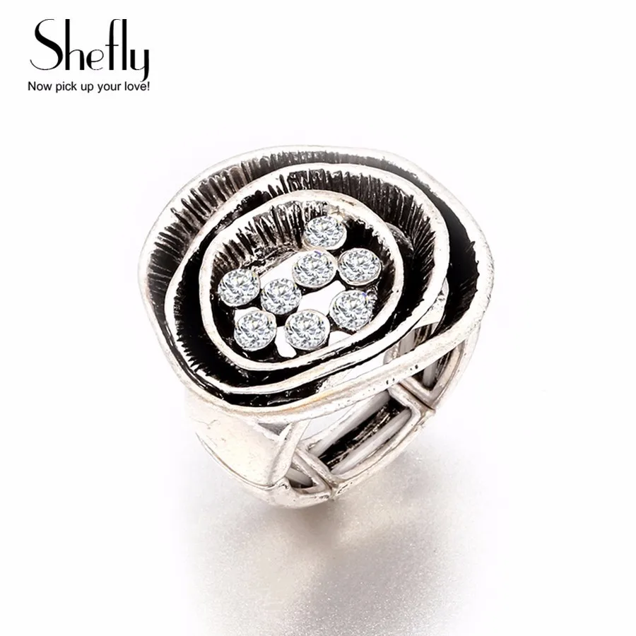 

Big Vintage Rings For Women Bohemian Jewelry Accessories Silver Color Crystal Flower Design Adjustable Ring Gift For Best Friend