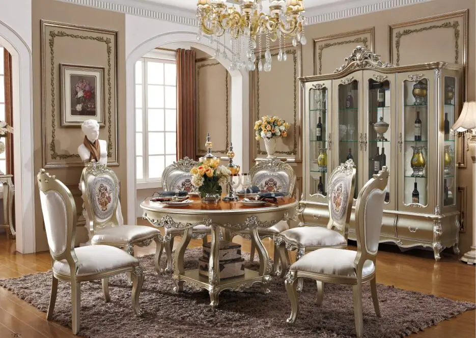 round dining table