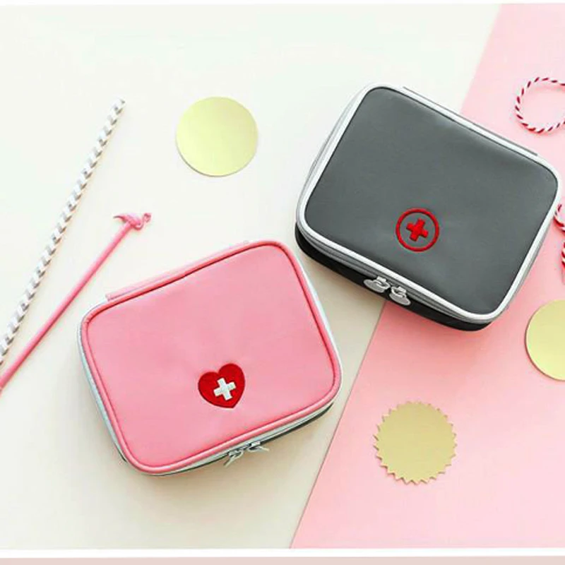 

Mini First Aid Kit Pink/Gray Emergency Survival Portable Medicine Kit First Aid Storage Bag Medical Camping Cosmetic Bag DJJ001