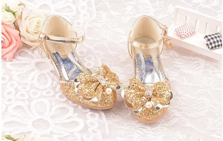Босоножки для девочек-принцесс обувь для детей для Женская модельная обувь маленьких высокий каблук Блеск Для летних вечеринок Свадебные