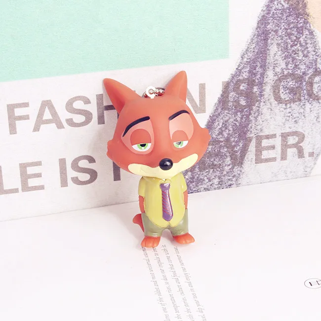

JEWELRYGIFT 2019 New Fox Pattern Black/White Color Unisex Fashion Jewelry Fox Zootopia Keychains Trendy Animal Party Accessories
