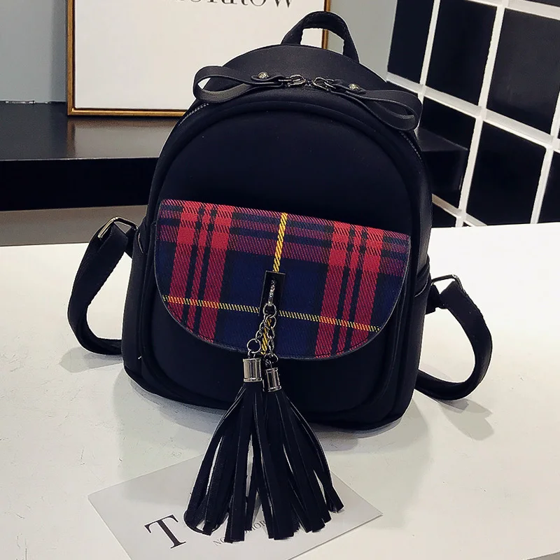 

Mini shoulder bag female 2018 new European and American fashion lattice tassel backpack fashion casual travel bag