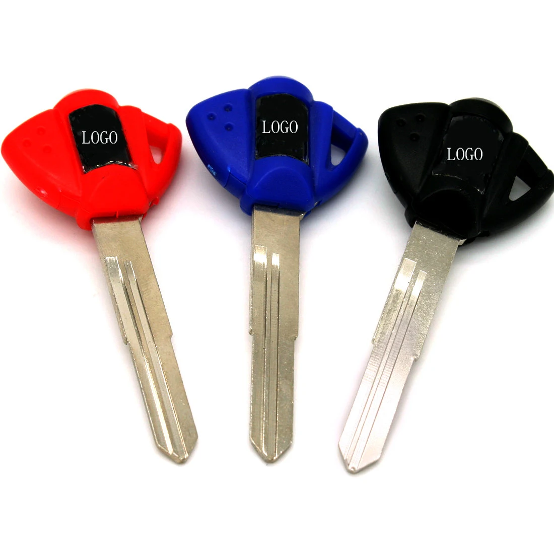 

3 Colors Motorcycle Keys Rings Keys Embryo Uncut Keyring For Suzuki GSF 600S BANDIT GSF 250 BANDIT GSF650 BANDIT GSF650 BANDIT