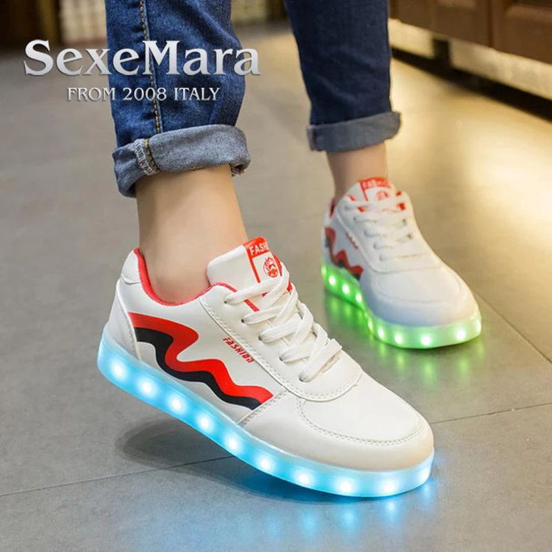 Импортные товары USB LED Красочный Мельбурн Shuffle Обувь для танцев хип-хоп высокого