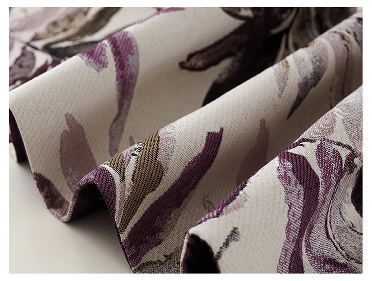 Modern Fashion Table Runner