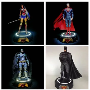 

NEW hot 20cm Justice League Batman Superman Wonder Woman shine collectors action figure toys Christmas gift doll