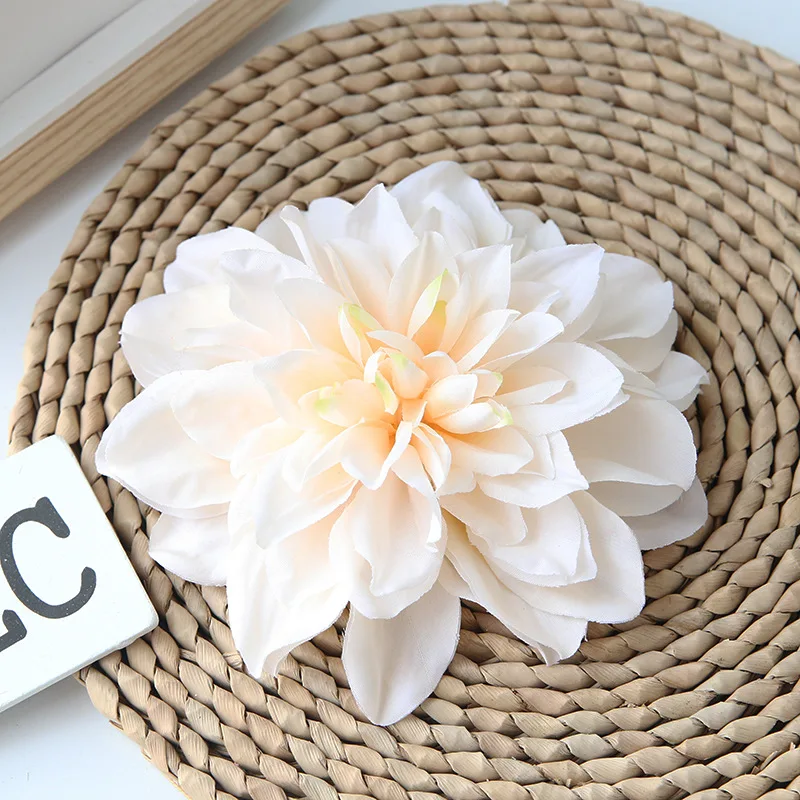 

7 pcs diameter 15cm high-grade dahlia crepe artificial flower head wedding home decoration handmade DIY silk flowers