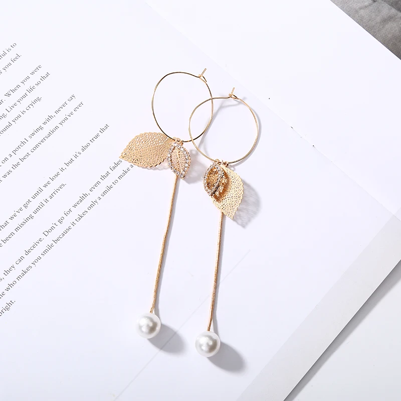 

Long Chain Drop Dangle Ear Hook Earrings for Women Fashion Big Small Gold Leaf Simulated Pearl Pendant Tassel Earrings Jewelry