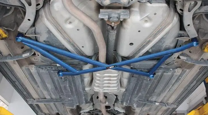 Анти-наклонный стержень для Subaru Outback 09-14 перед верхней штангой Балансирующий полюс стержня шасси усиленная модификация частей - Цвет: 268
