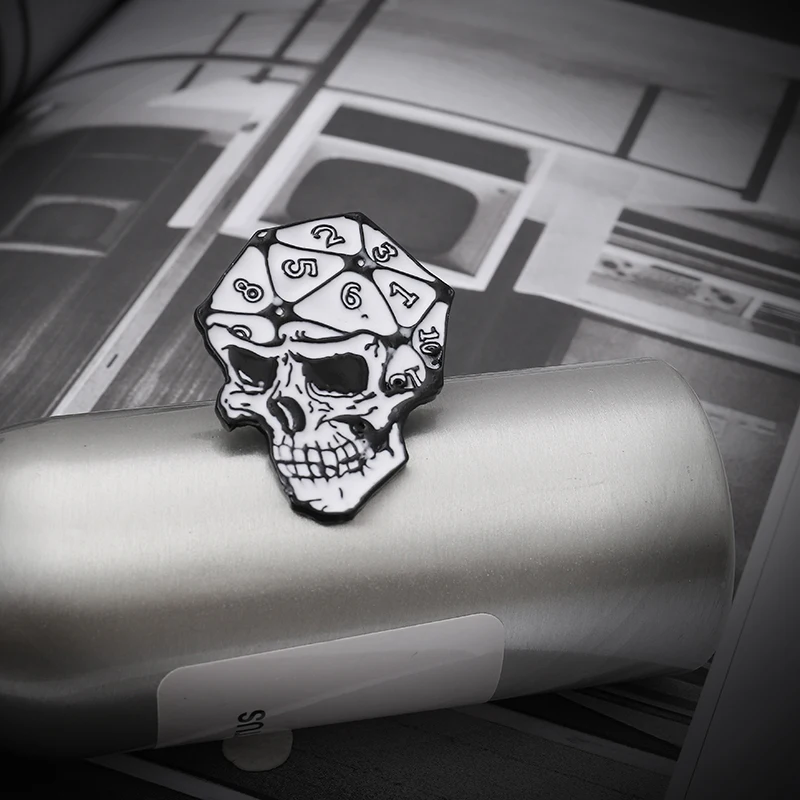 RPG D20 Skull Dice Enamel Pin Dungeons Dragons Lapel Pin DnD Badges Brooches For Game Lover Backpack Accessories