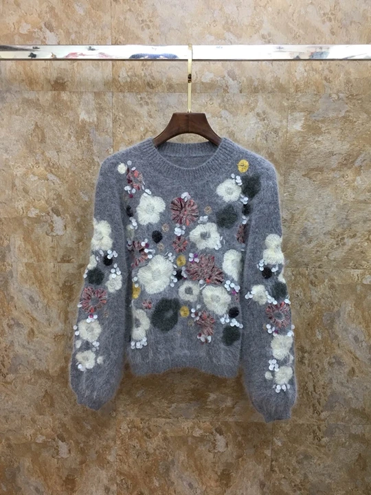 

2019 Early autumn new women's round collar flower beads embroidered Mohair Long Sleeve Jacket knitted sweater 722