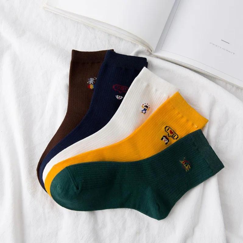

New ladies socks cute villain LOVE socks cute cartoon style fashion cotton tube socks floor meias socks