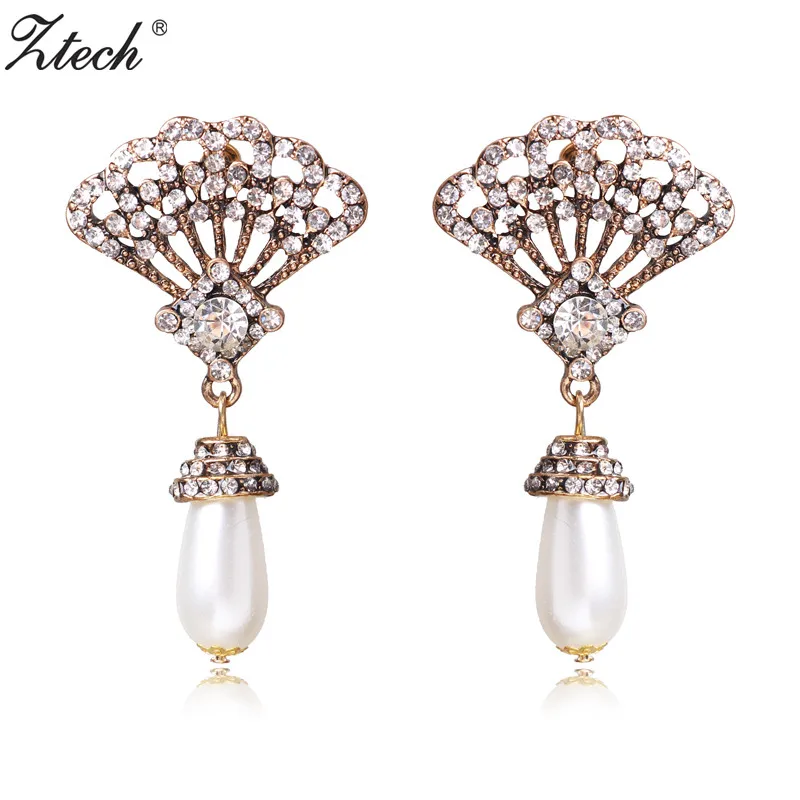 

Ztech Fan Shape High Quality Big Simulated Pearl Earring High Luster Pearl Jewelry Classic Earrings For women Party Wedding Gift