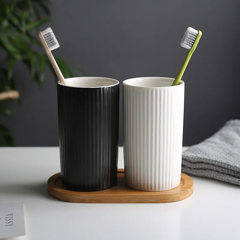 

Bathroom Tumbler Ceramic Toothbrush Cups Couple Toothbrush Cups Bath Hardare Sets Double Gargle Cup Bathroom Accessories Set